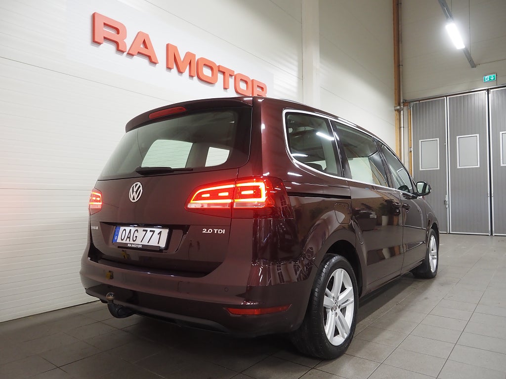Volkswagen Sharan 7-sits 2.0 TDI Premiumpkt Pano Drag D-Värm 2016