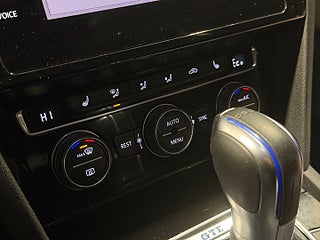 Kombi Volkswagen Passat 16 av 20