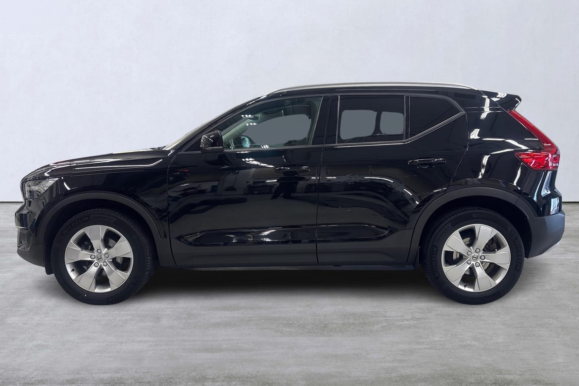 Volvo XC40 T3 FWD aut Momentum Advanced 2021, bild 2/10