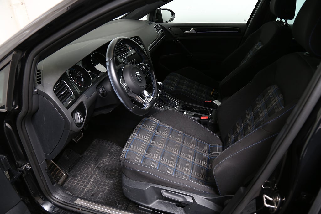 Volkswagen Golf GTE 1,4 TSI Plug-in 204hk DSG Kamera Värmare Dragkrok 2016