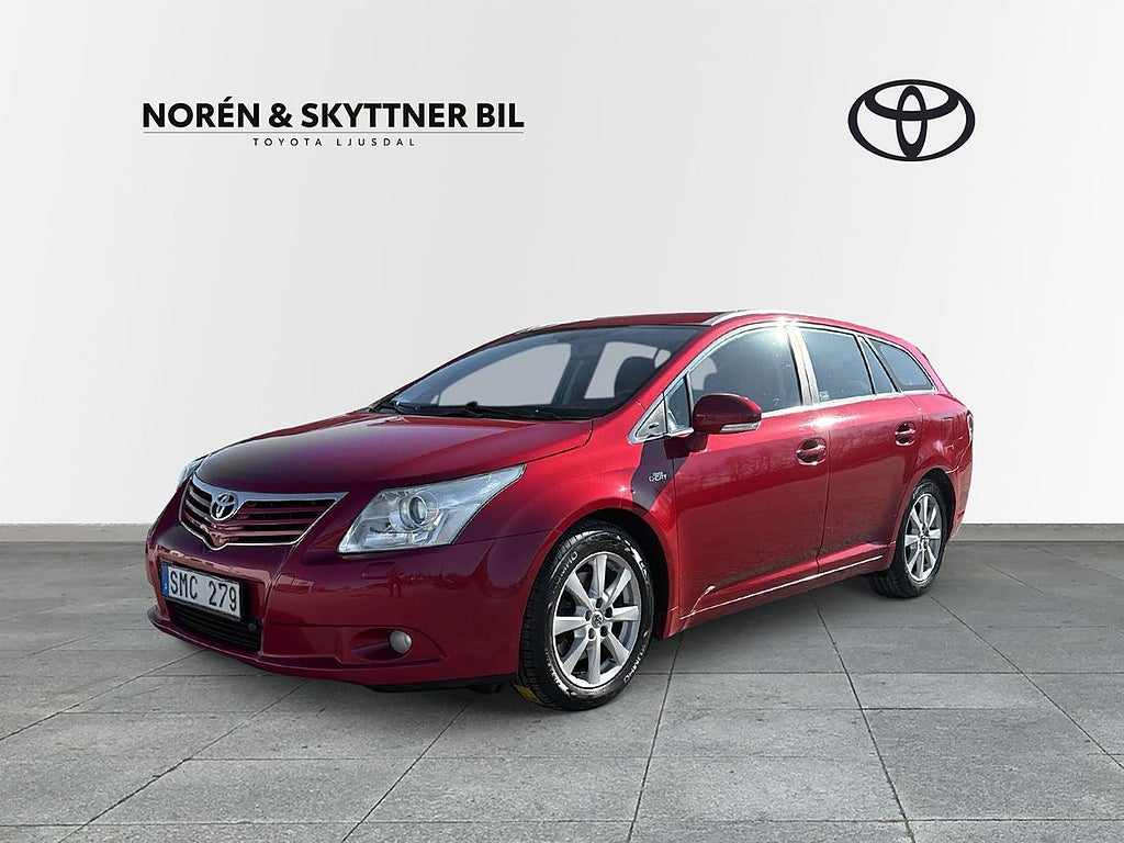 Toyota Avensis Kombi 2.2D Automat /Vhjul