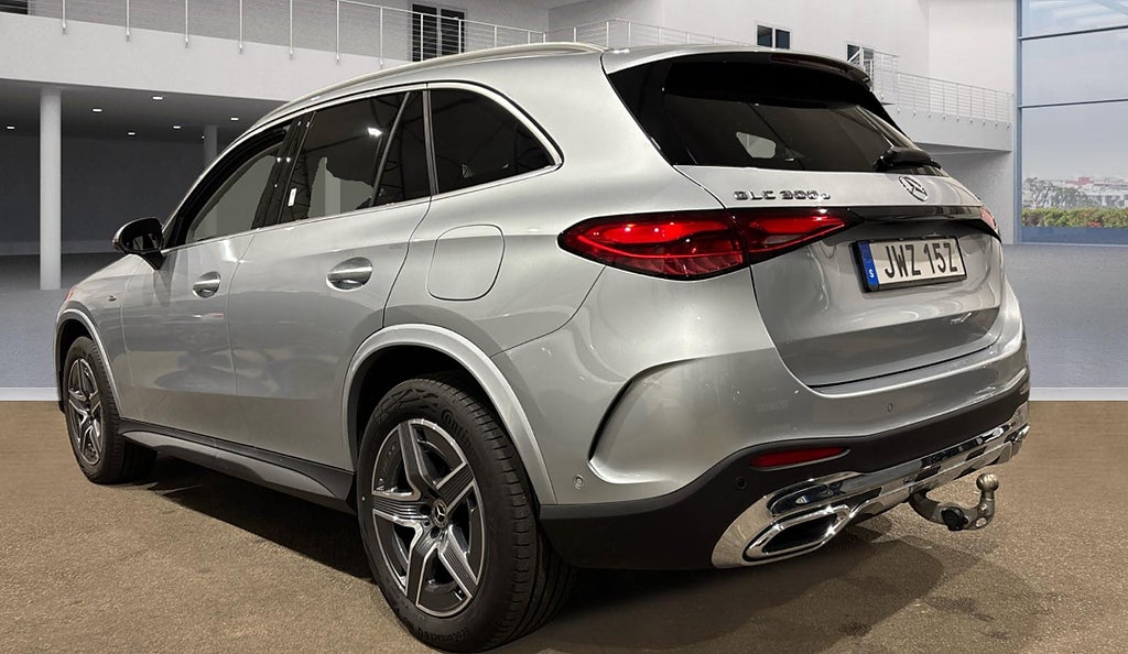 Mercedes-Benz GLC 300 e 4MATIC AMG Advanced Plus Läder El-stolar - bild 2