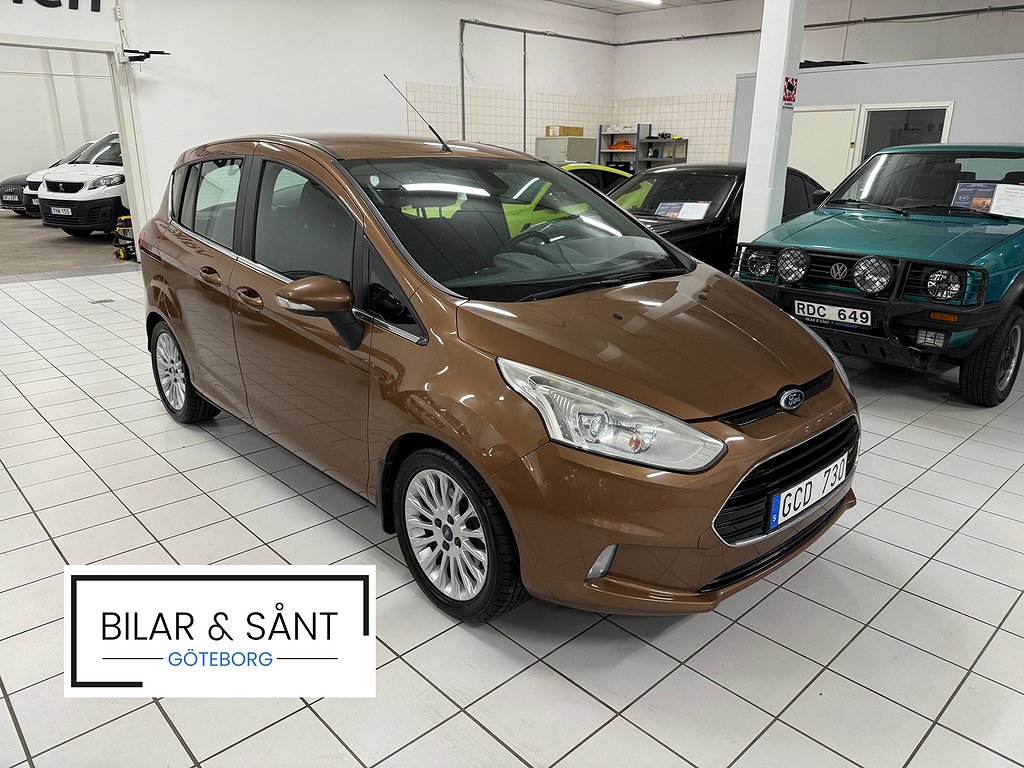 Ford B-MAX 1.4 90hk Titanium Vinterhjul Skatt 976:- / år