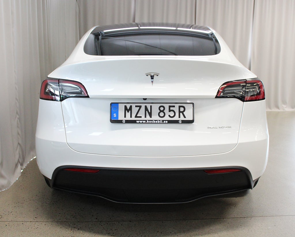 Tesla Model Y Long Range AWD 514 HK, Drag, 20'' Uberturbine, S&V-hjul