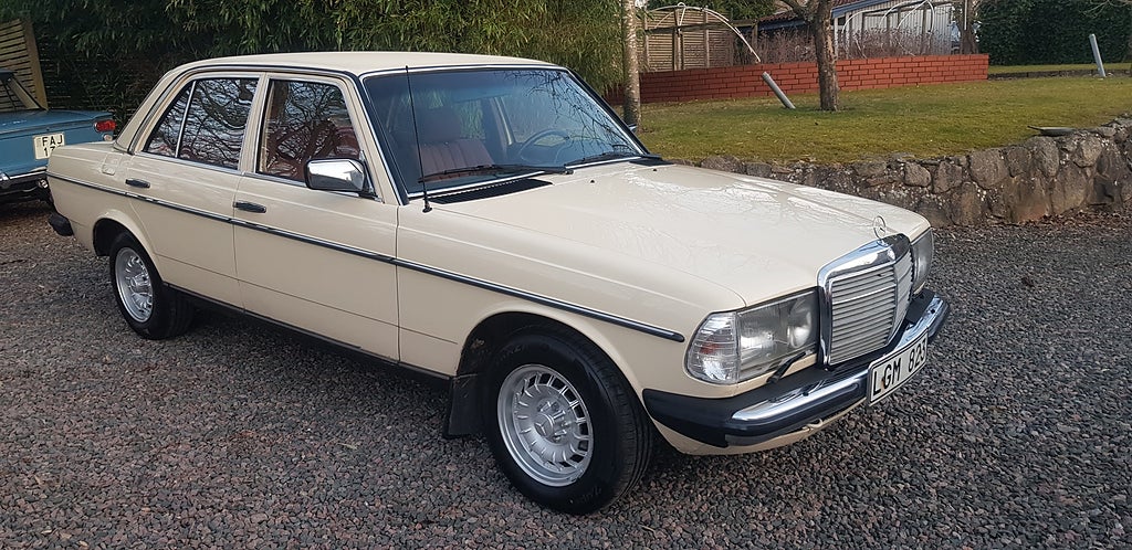 Mercedes-Benz 200 Veteran i mycket fint skick