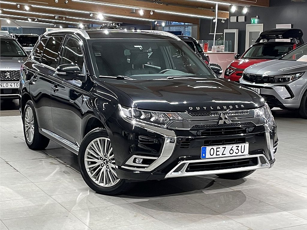 Mitsubishi Outlander Business X PHEV 224hk Aut 4WD - V-HJUL, CARPLAY, B-KAMERA