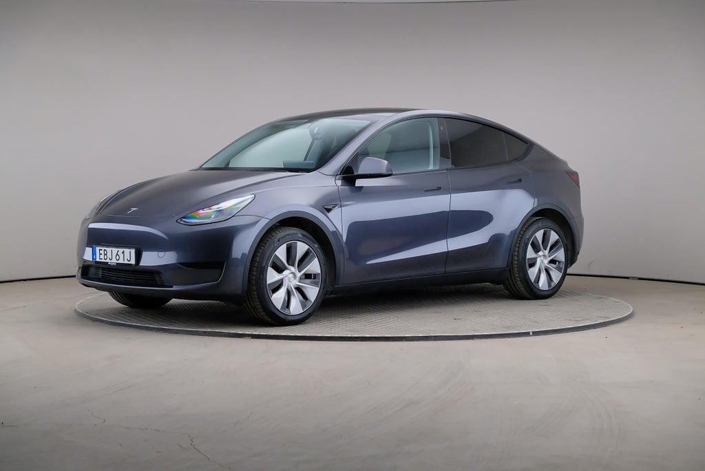 Tesla Model Y Standard Range 299hk RWD Drag