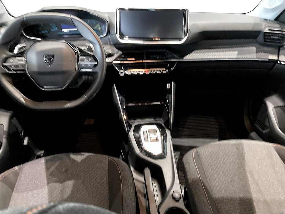 Bild på Peugeot 208 Style Hybrid 100hk Aut CARPLAY BACKSENSORER