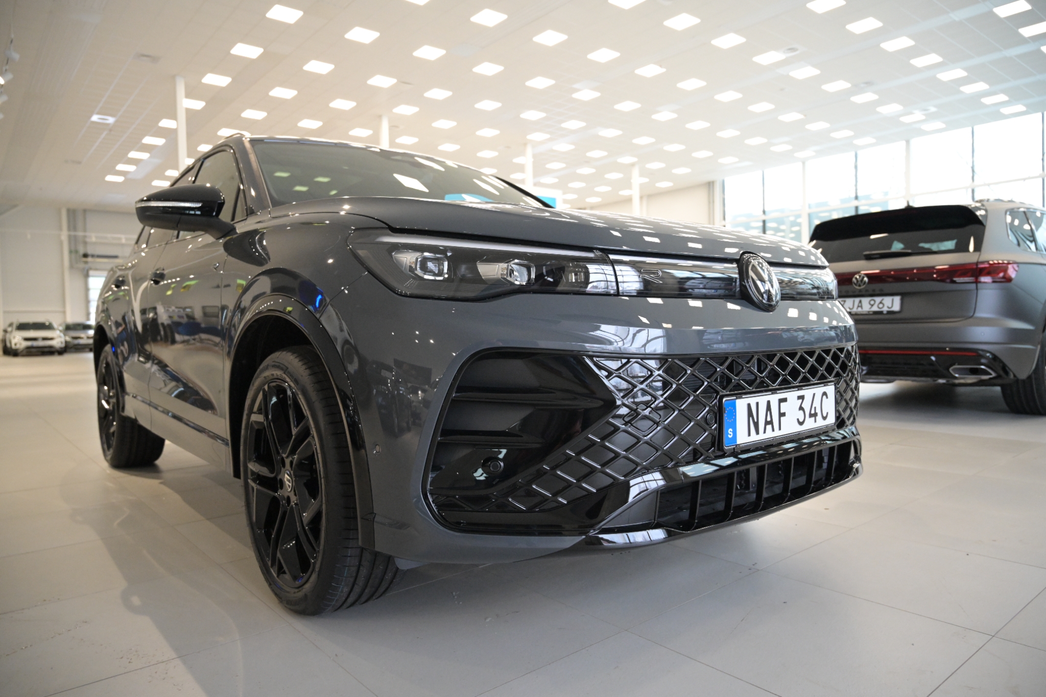 Volkswagen Tiguan eHybrid R-Line SWE 2026, bild 7/59