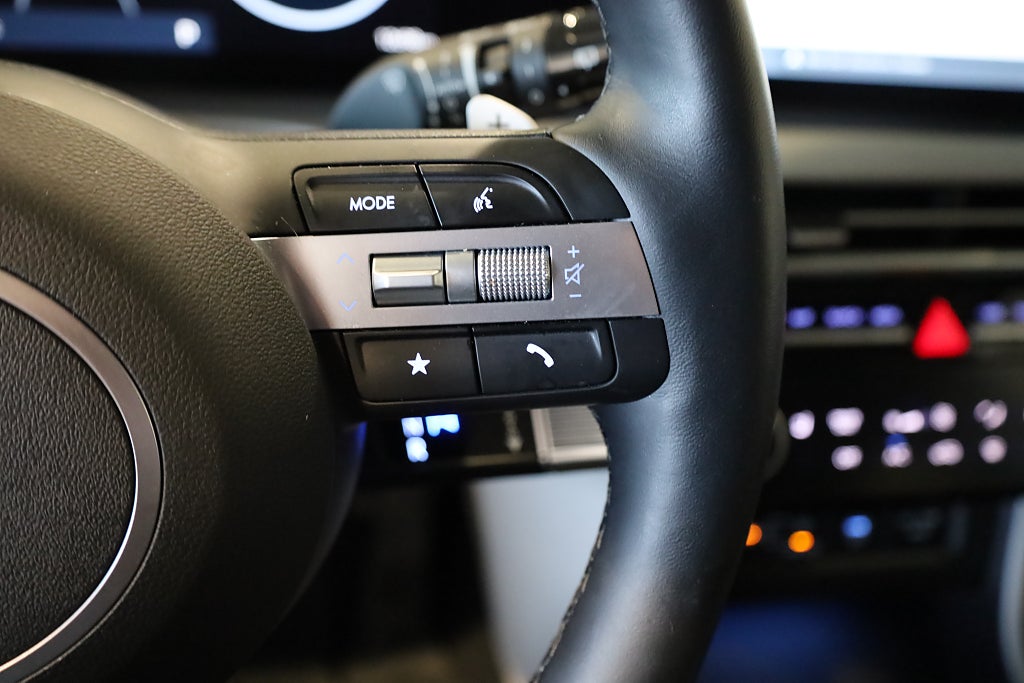 Hyundai Tucson Hybrid 1,6 T-GDi 215hk 4WD DCT Essential 2025