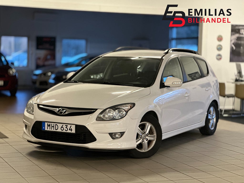 Hyundai i30 cw 1.6 CRDi Business P-sensorer 116hk NYBES