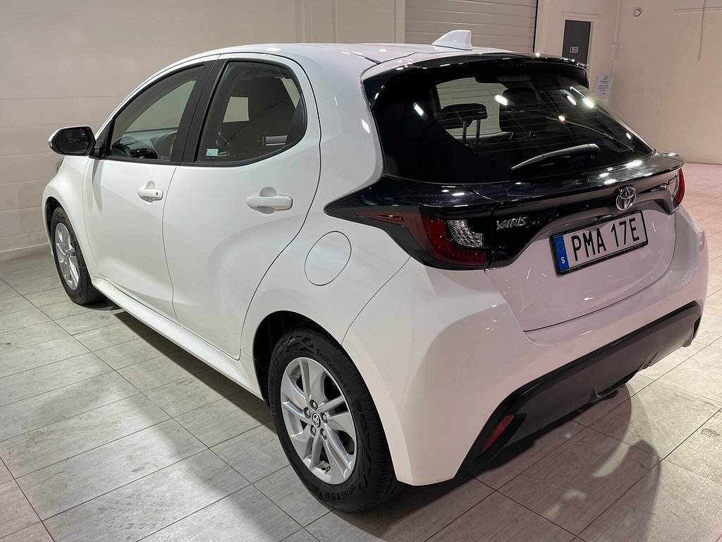 Toyota Yaris Hybrid CVT Active | B-Kam | MOMS 2023