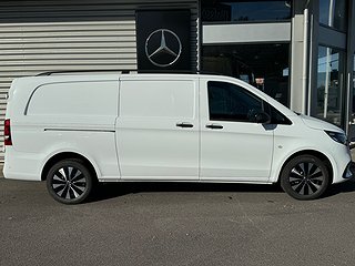 Transportbil - Skåp Mercedes-Benz Vito 13 av 22