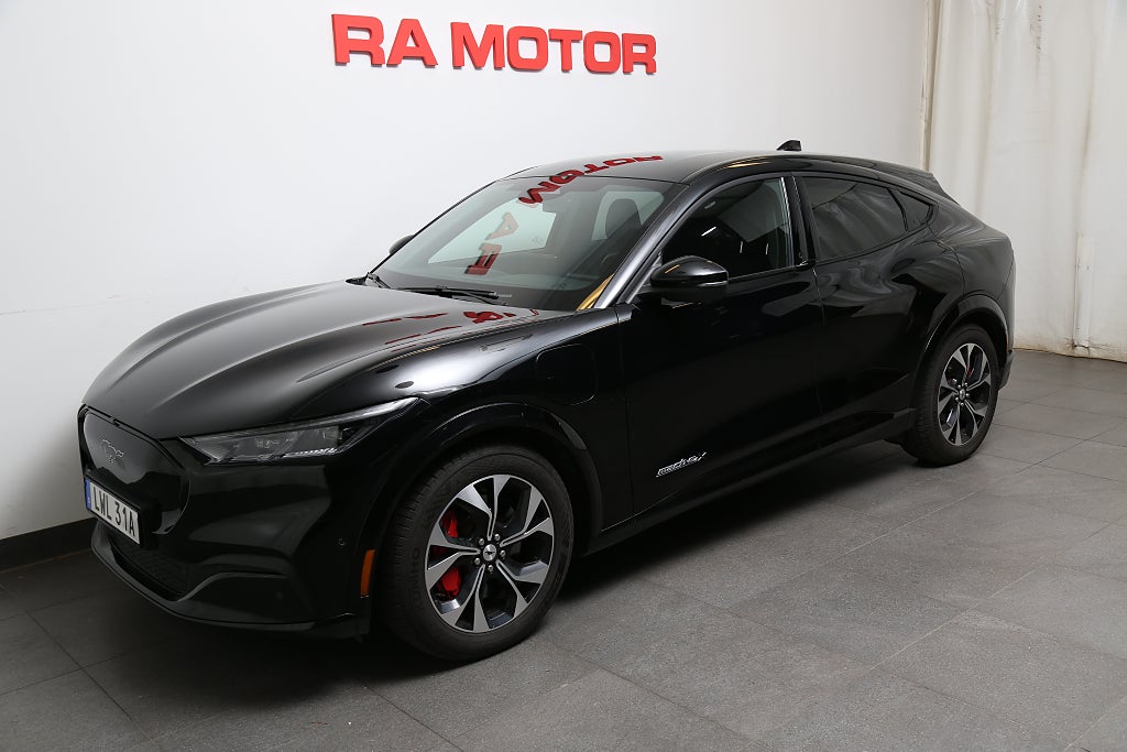 Ford Mustang Mach-E Long Range AWD 351hk Teknikpaket Drag 2021