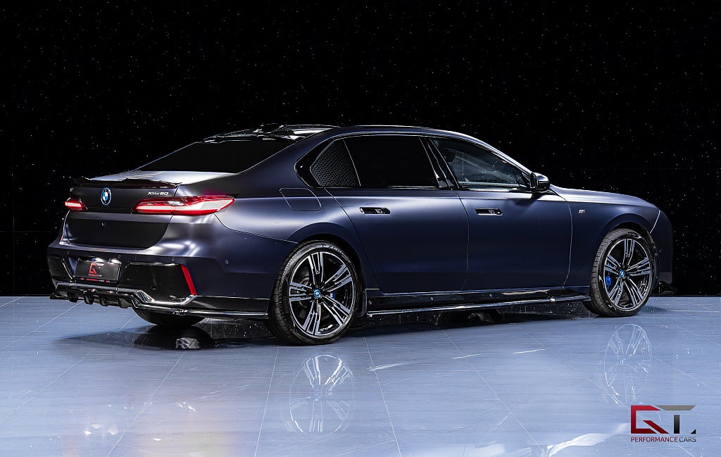BMW i7 xDrive60 M-Sport Gran Lusso Executive Lounge B&W Maxton