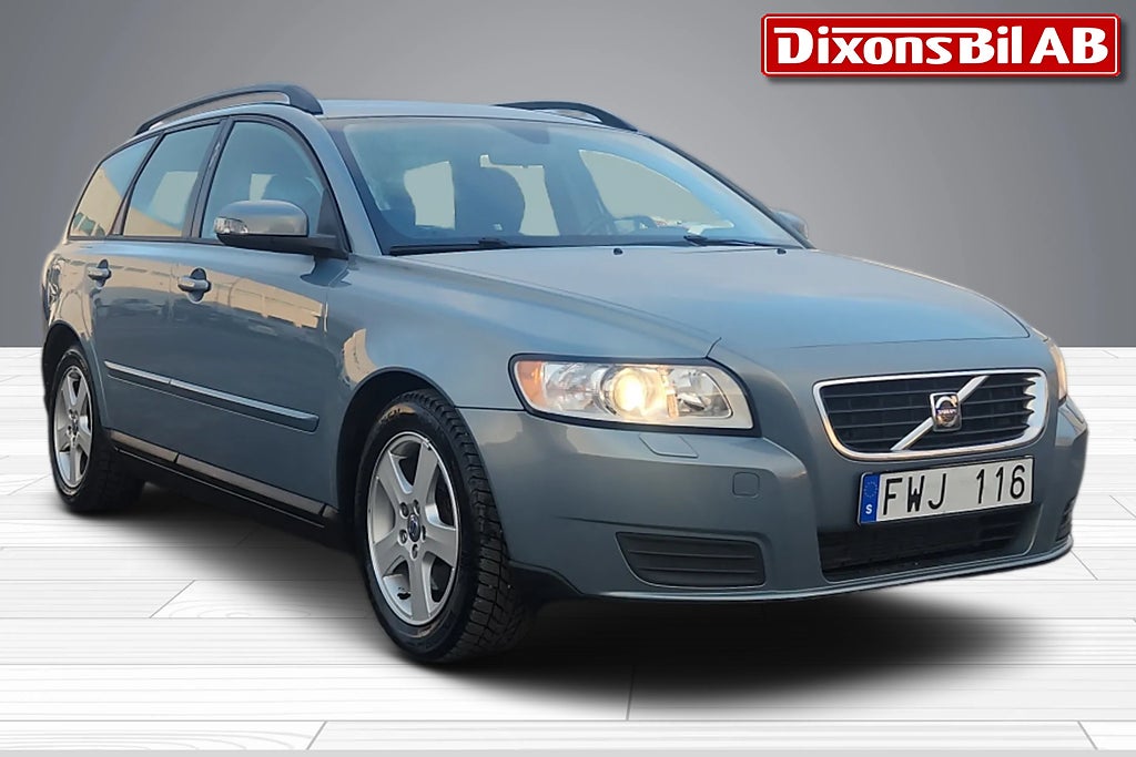 Volvo V50 2.4 AUTOMAT / BESIKTIGAD TILL FEB 2027