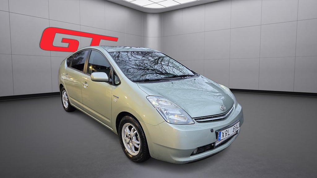 Toyota Prius 1.5 VVT-i + 3CM CVT Euro 4