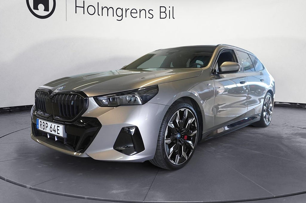 BMW i5 xDrive40 Touring M Sport Drag DAP PA H K 21 Panorama Head-Up