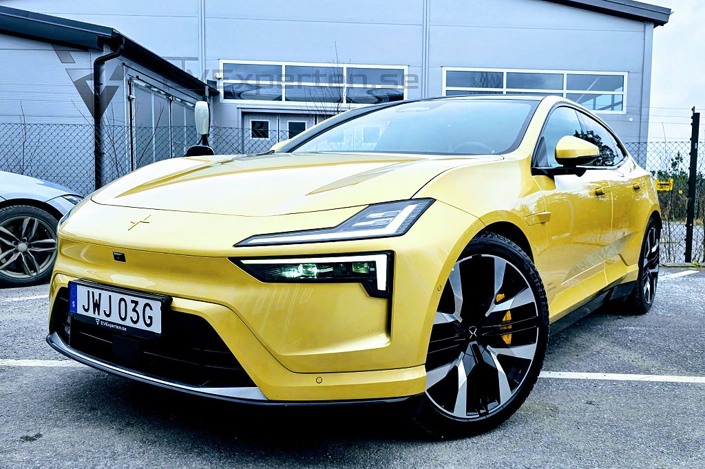 Polestar 4 Long Range Dual Motor Performance Nappa Plus Pilot Drag
