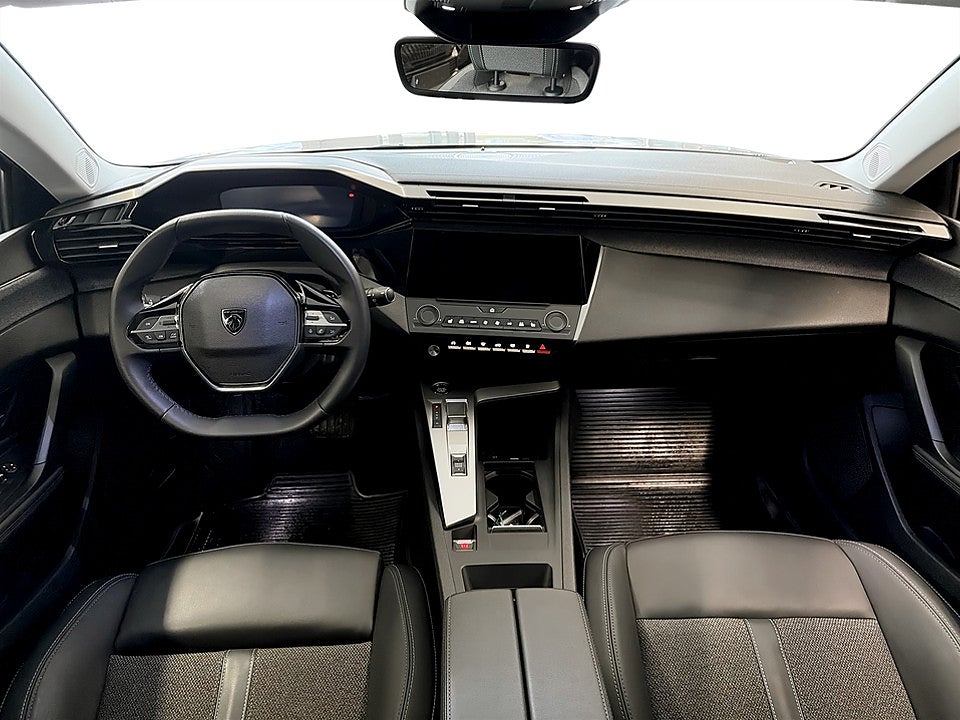 Bild på Peugeot 308 SW Allure Hybrid 145hk Aut B-KAMERA CARPLAY RATTVÄRME