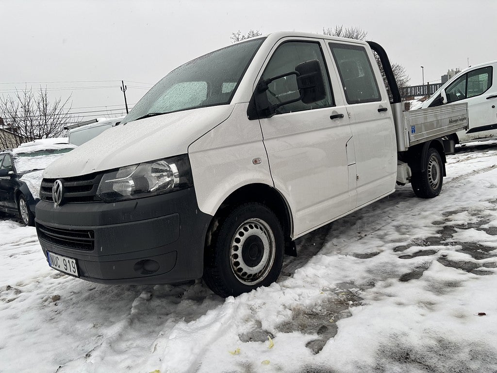 Volkswagen Transporter Chassi Dubbelhytt T30 2.0 TDI BMT Euro 5 (8695 MIL)