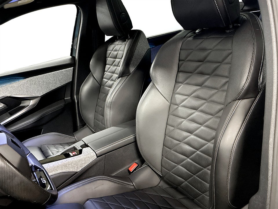 Bild på Peugeot E-5008 GT Ultimate Hybrid 145hk Aut 7-SITS DRAG, ELSTOL, PANO