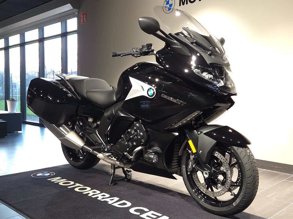 BMW K1600GT