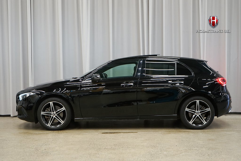 Mercedes-Benz A 250 e 8G-DCT Premium Pano Drag Burmes 360 El-stol IHC+ 