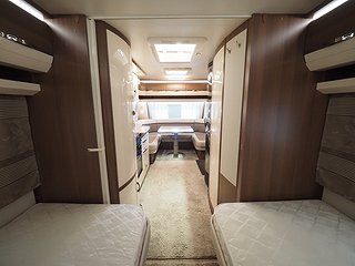 Husvagn, 1-axl Hobby 560 LU Prestige 19 av 21