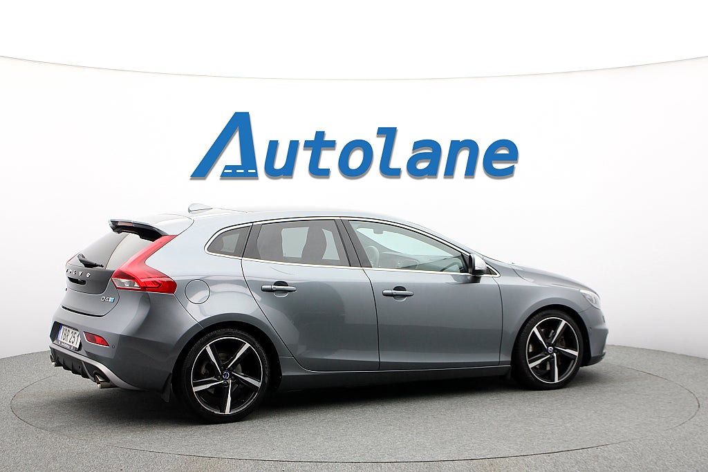 Volvo V40 D4 Polestar, R-Design, B-Kamera, Pano, HK, VOC, 200hk