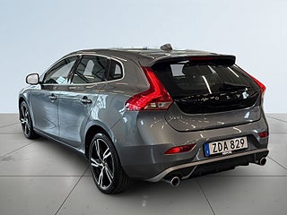 Volvo V40 D3 Geartronic R-Design VOC/S&V-Hjul/Dvärm/Navigation/BT – bild 5