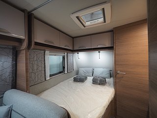 Husvagn, 1-axl Knaus Sport 540 FDK 8 av 18