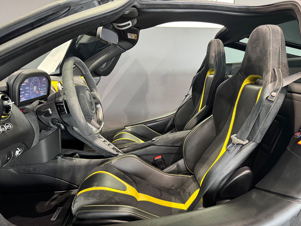 McLaren 720S Performance Carbon Stealth Lift - bild 3