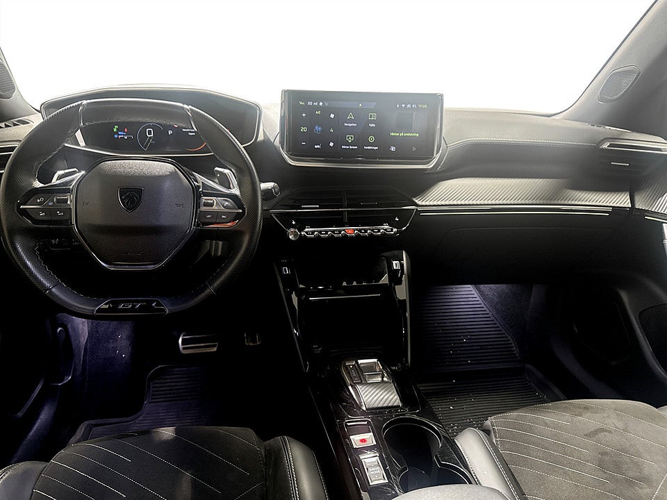 Bild på Peugeot 2008 GT 1.2 PT 130hk Aut B-KAMERA CARPLAY