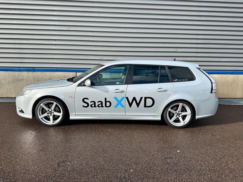 Saab 9-3 SportCombi 2.0 T XWD Aero Euro 5 Ljudsystem