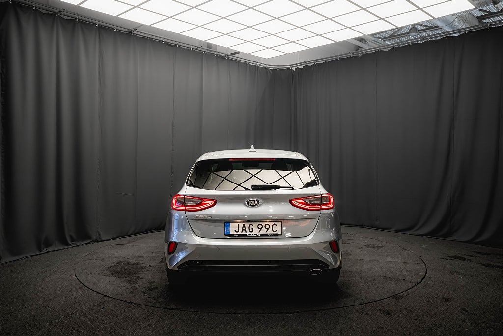 Kia Ceed 1.5 T-GDI Advance Plus KAMERA ADAPTIV-FART 1-ÄGARE