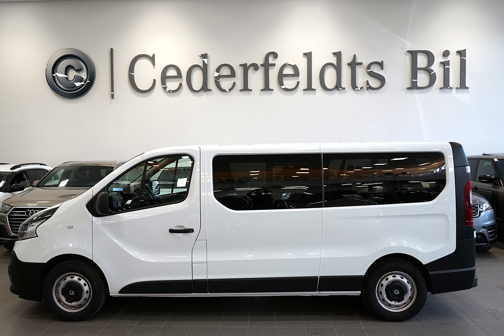 Renault Trafic Kombi 2.7t 1.6 dCi 9-sits LED Webasto Dragkrok Euro 6
