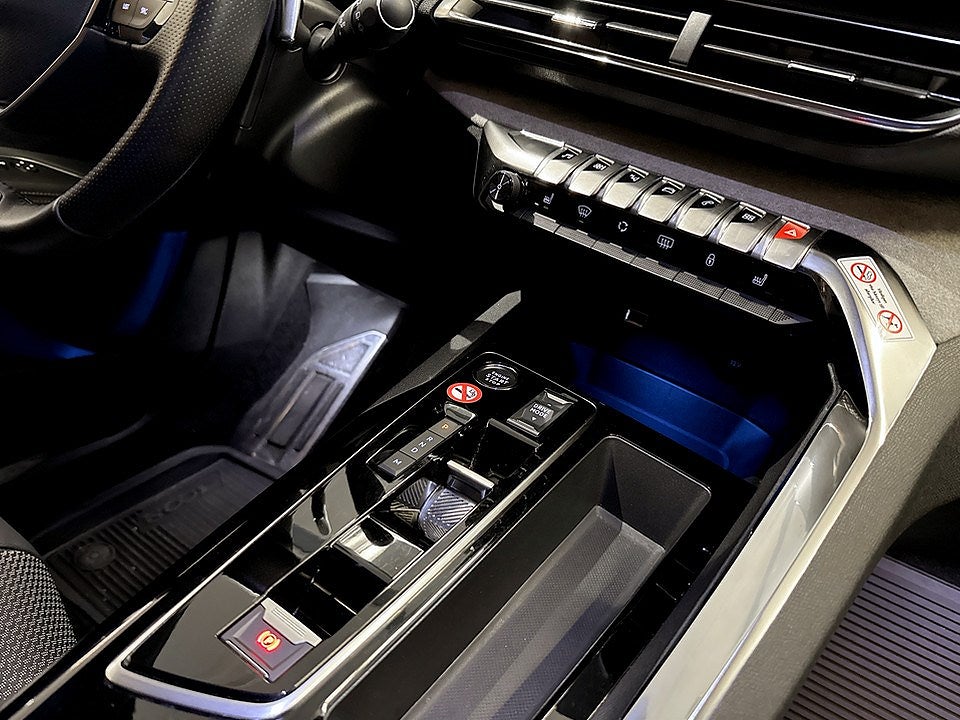 Bild på Peugeot 3008 GT 1.2 PT 130hk Aut - B-KAMERA,NAVI,CARPLAY