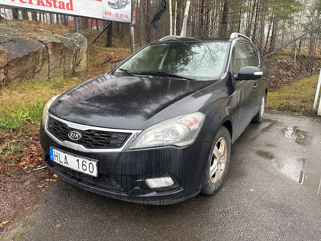 Kia CEED cee'd_sw 1.6 CRDi ECO Euro 4 dragkrok 