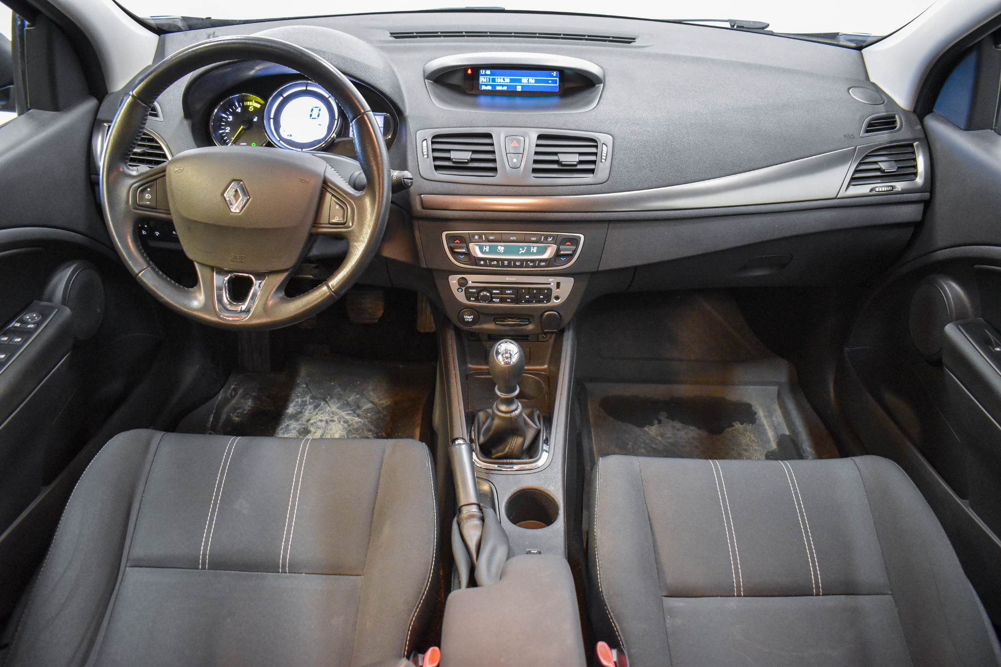 Renault Megane 2014, bild 2/44