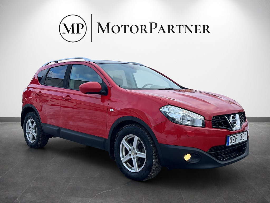 Nissan Qashqai 2.0 dCi 4x4 Pano 360 Kamera Drag Navi 150hk