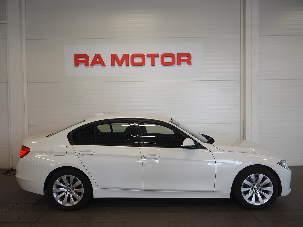 BMW 320 d 184hk Sedan Steptronic 2014