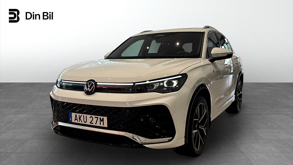 Volkswagen Tiguan R-LINE 2.0 TDI Panorama/Harman Kardon/V-hjul