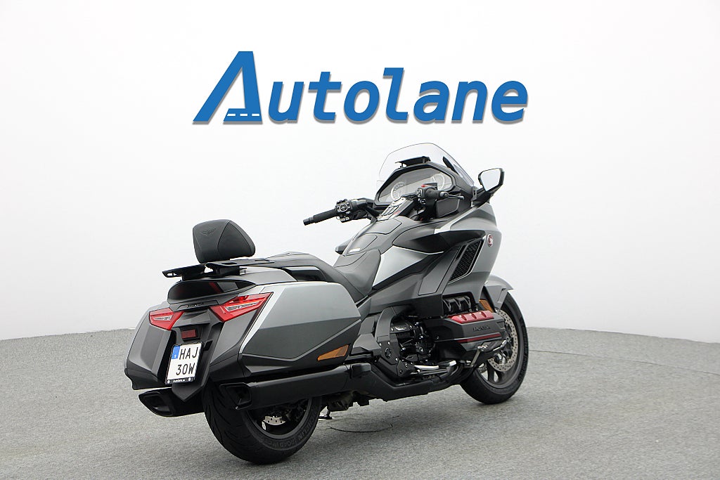 Honda Powersports GL1800BD "BAGGER" DCT* ABS OLIKA KÖRLÄGEN NYA DÄCK *