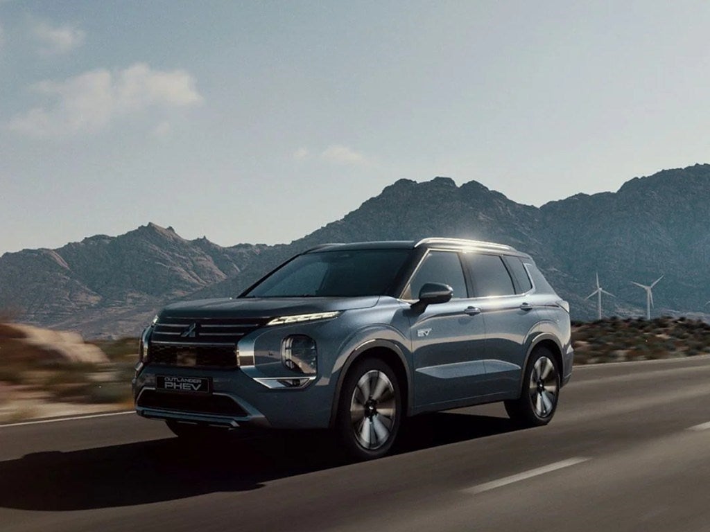 Mitsubishi Outlander Invite Plug-In Hybrid 4WD