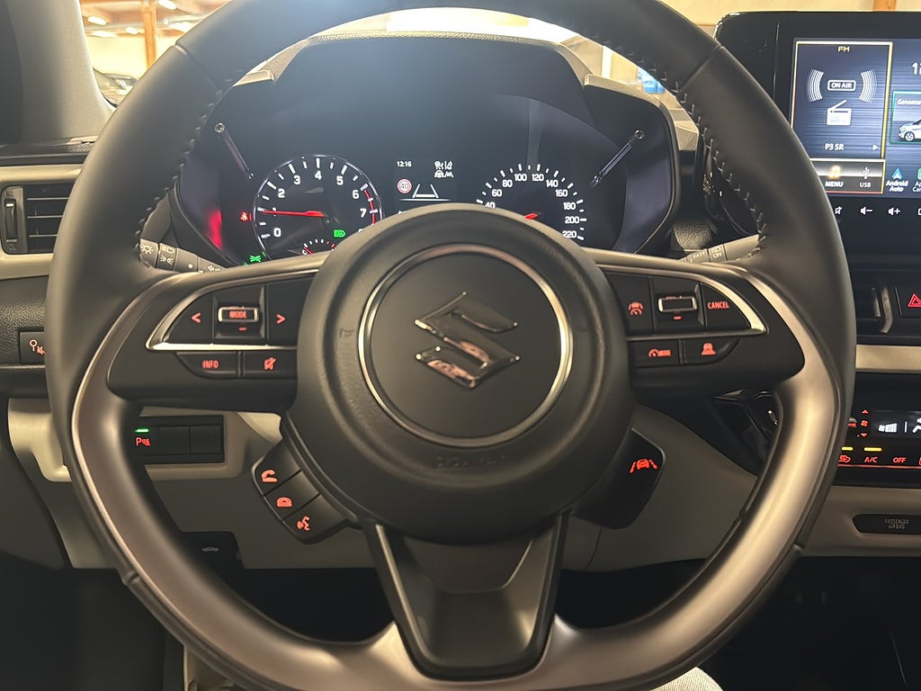 Suzuki Swift Hybrid Automat 83HK 3år fri service – bild 16