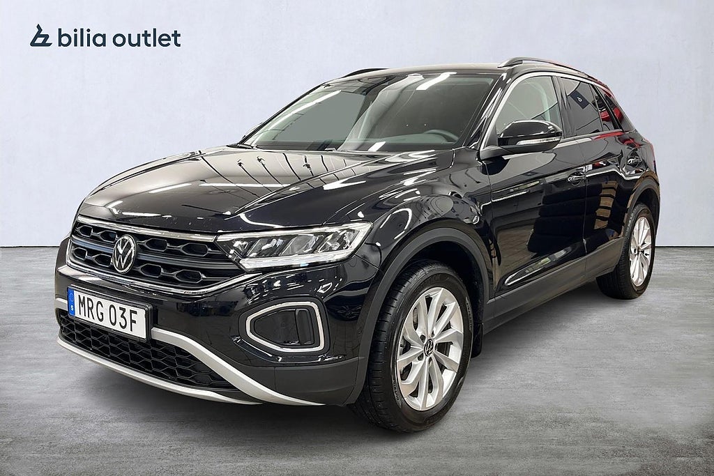 Volkswagen T-Roc 1.5 TSI ACT Base 150hk Carplay Backkamera MOMS