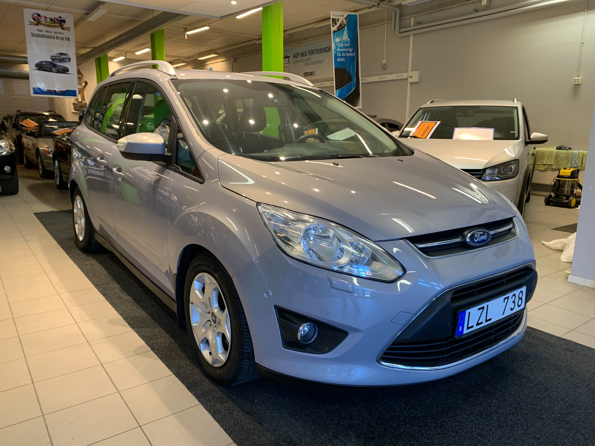 Ford Grand C-MAX 2.0 TDCi 7-sits Automat 2012, bild 4/52