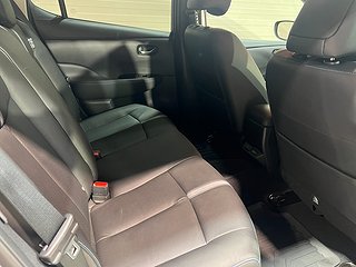Halvkombi Nissan Leaf 9 av 21