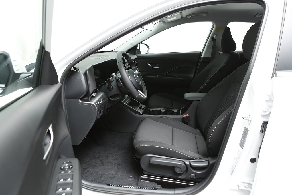 Hyundai Kona 1.6T Hybrid Essential Automat 0,99% RÄNTA 2025